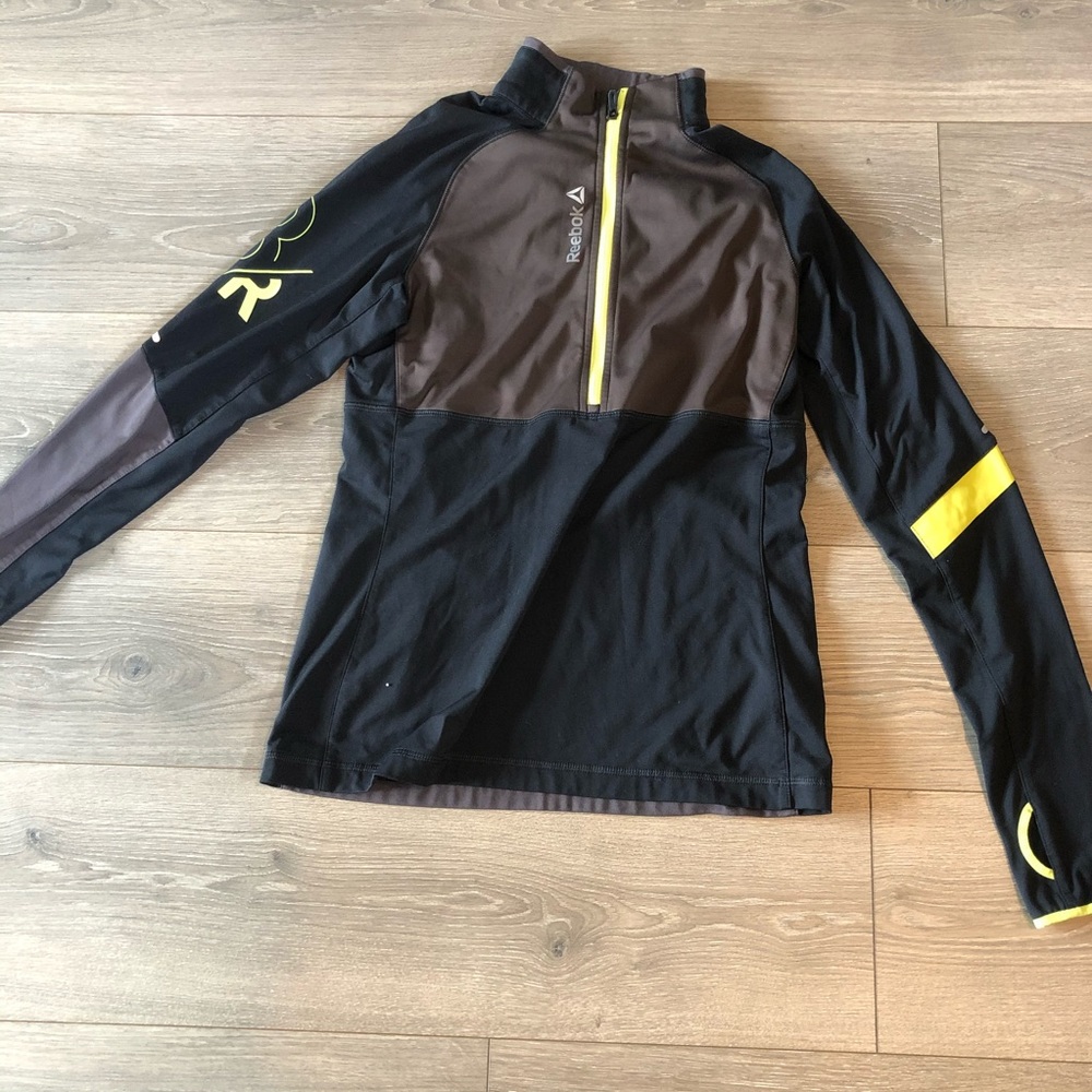 Reebok Woman’s Half Zip Athletic Top